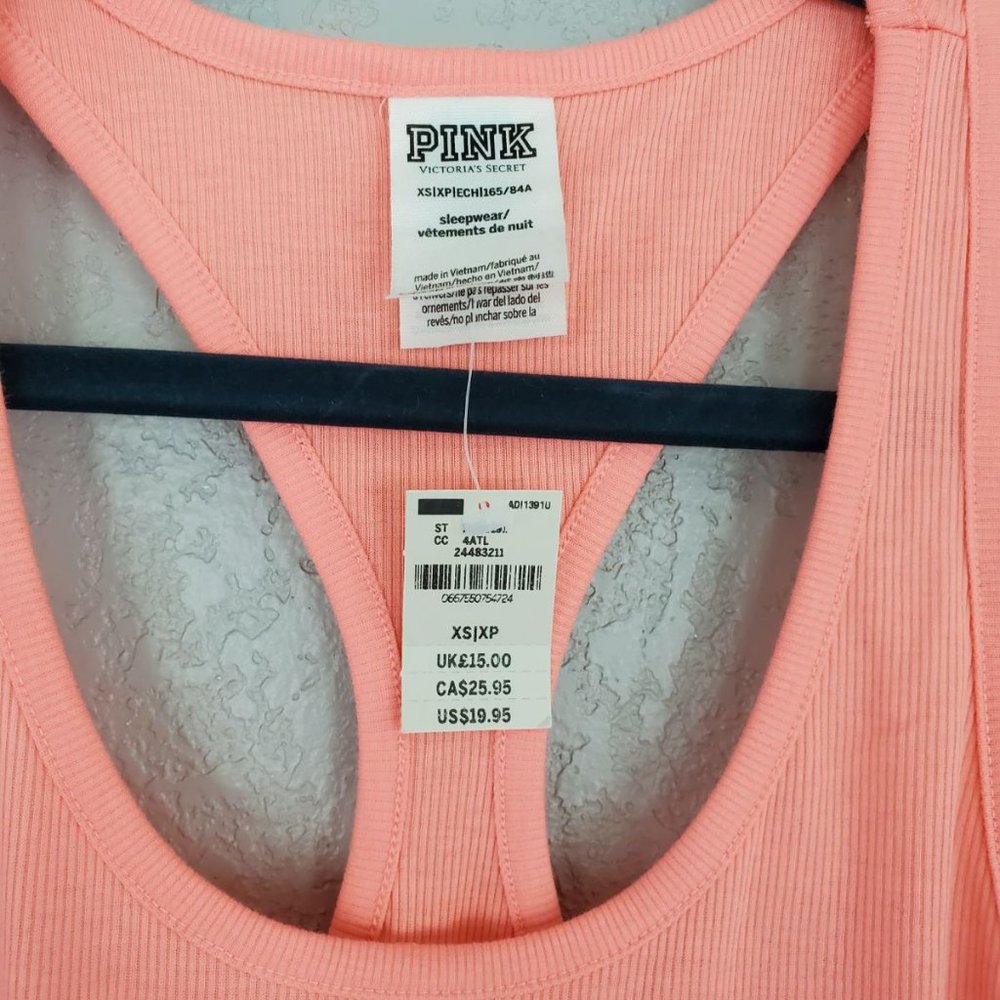 PINK Victoria Secret's Tank Top NWT - Picture 2 of 3